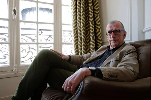 Spinozalens-laureaat Bruno Latour thuis in Parijs.Beeld Reuters